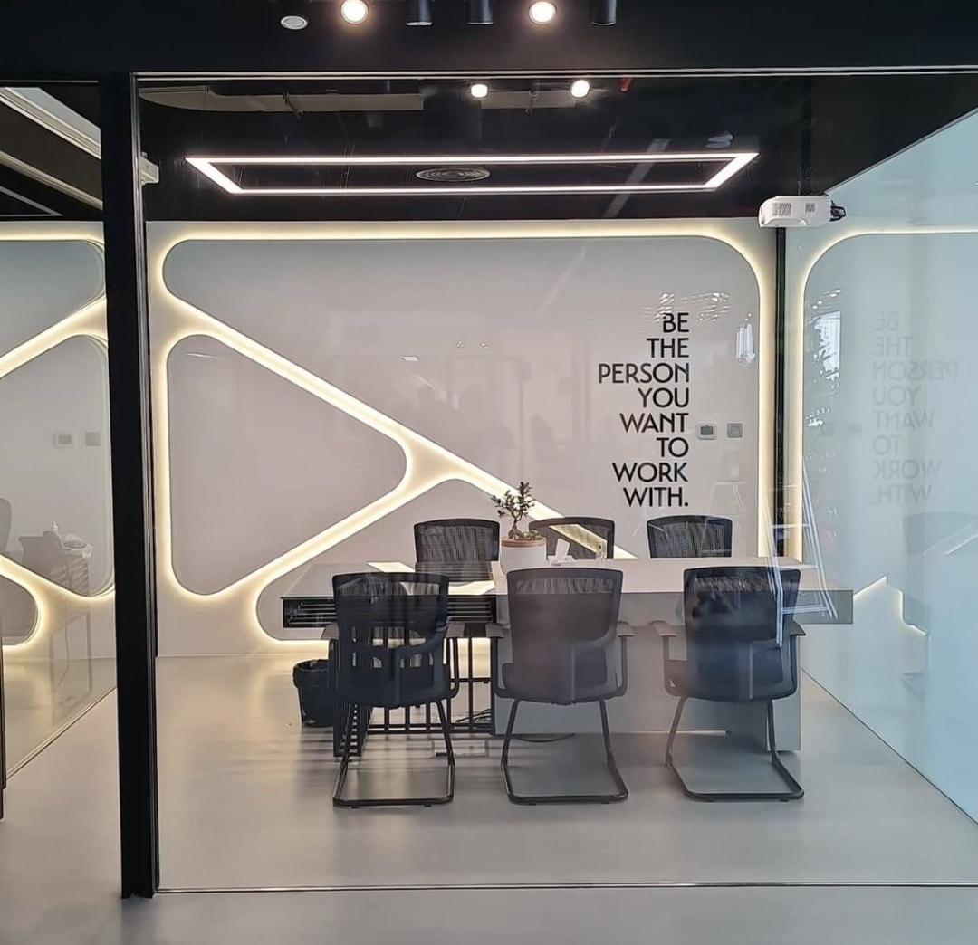 پخش و اجرای محصولات کی پلاس سازه گستران یگانه پایدار در صادقیه تهران